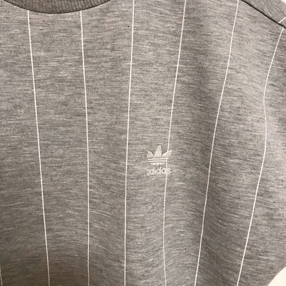 Adidas women’s short sleeve sweater striped small - Picture 2 of 10